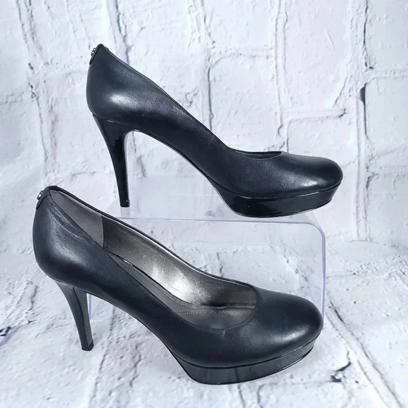 Tahari SOPHIA‎ Black Leather Platform Pump Heels Women's Sz 9 Classy Chic Office - Picture 1 of 10